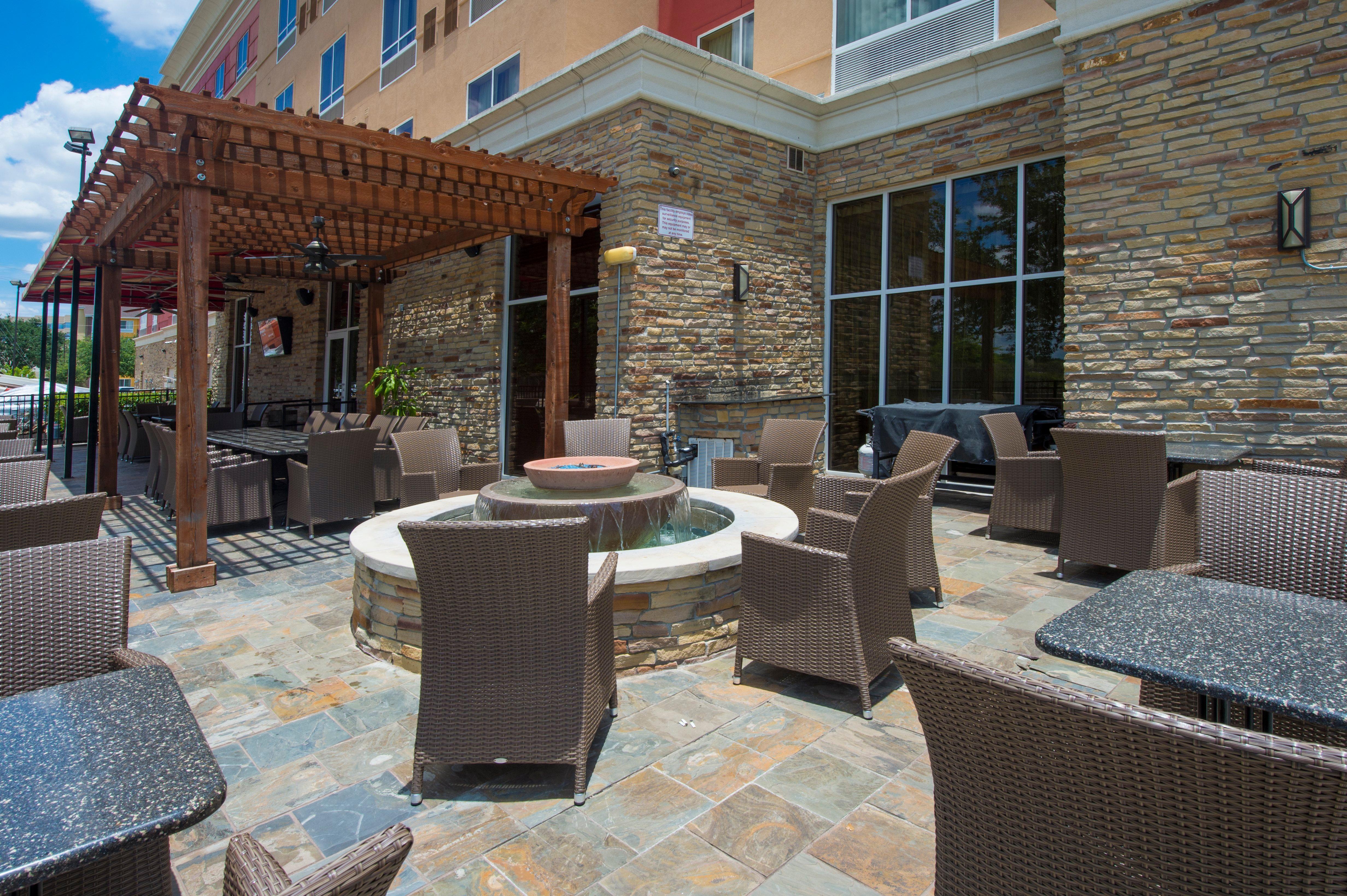 Doubletree By Hilton Houston Westchase Hotel Eksteriør billede