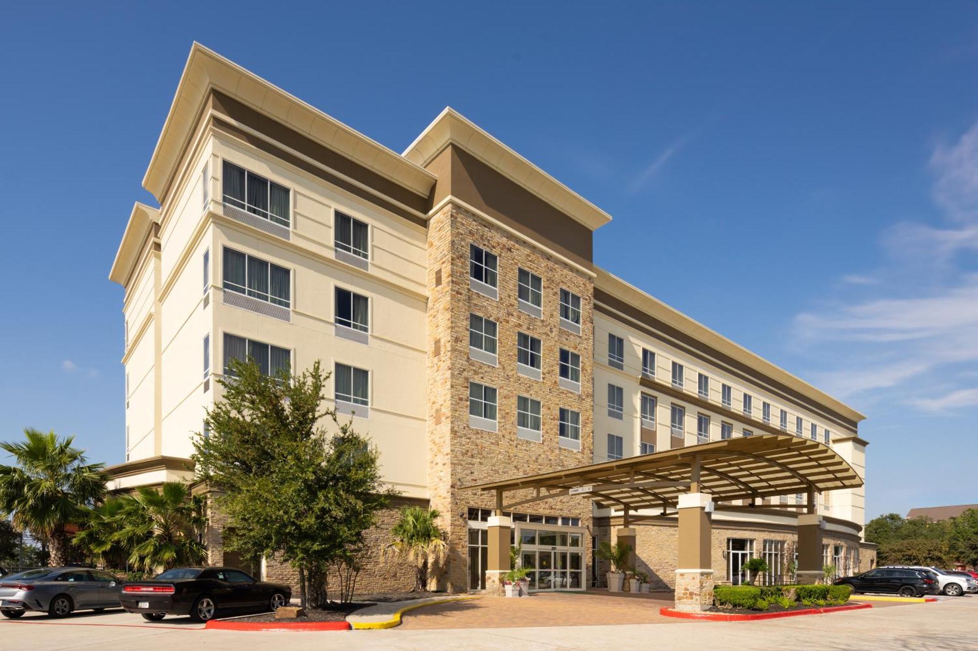 Doubletree By Hilton Houston Westchase Hotel Eksteriør billede