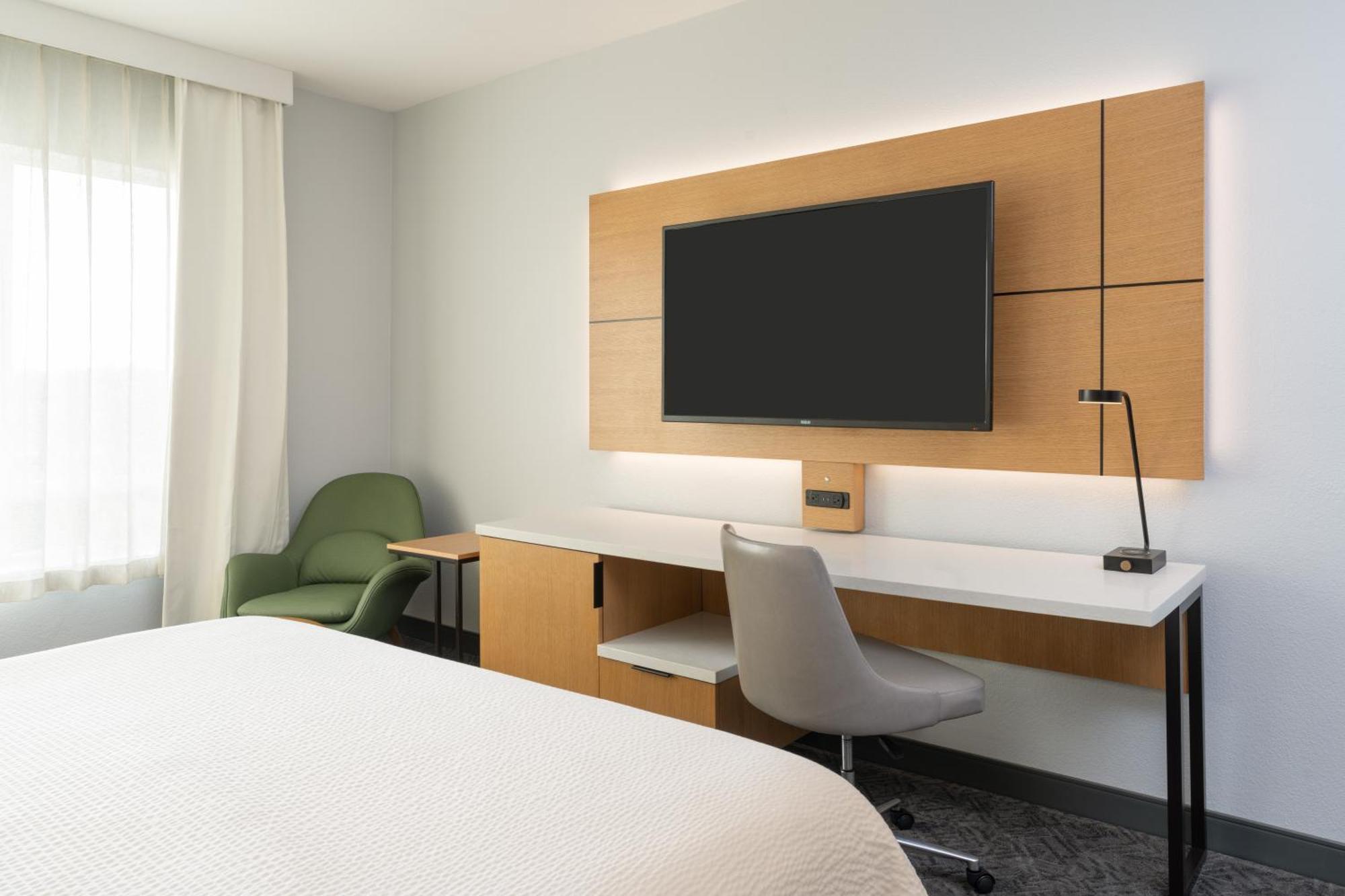 Doubletree By Hilton Houston Westchase Hotel Eksteriør billede