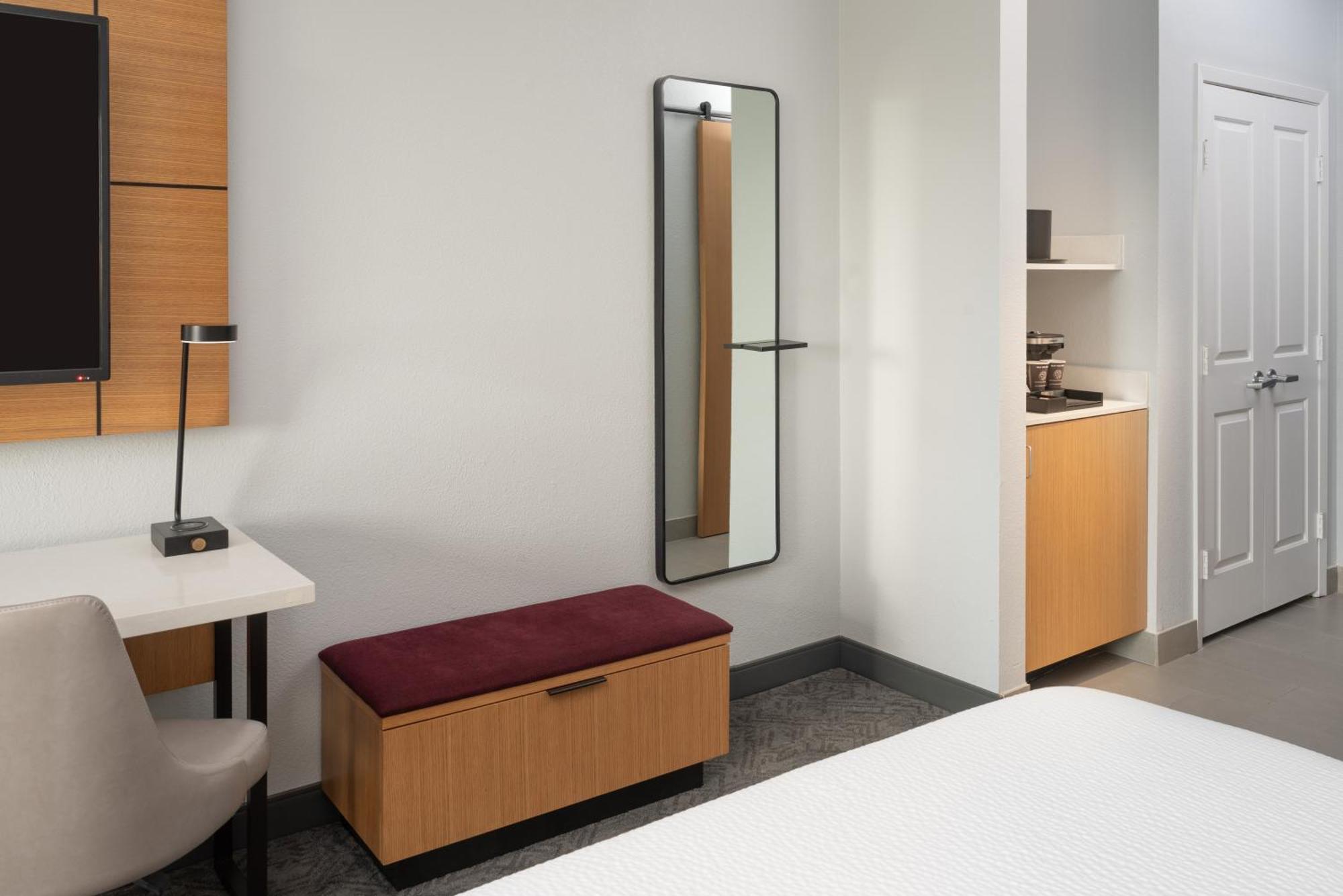 Doubletree By Hilton Houston Westchase Hotel Eksteriør billede