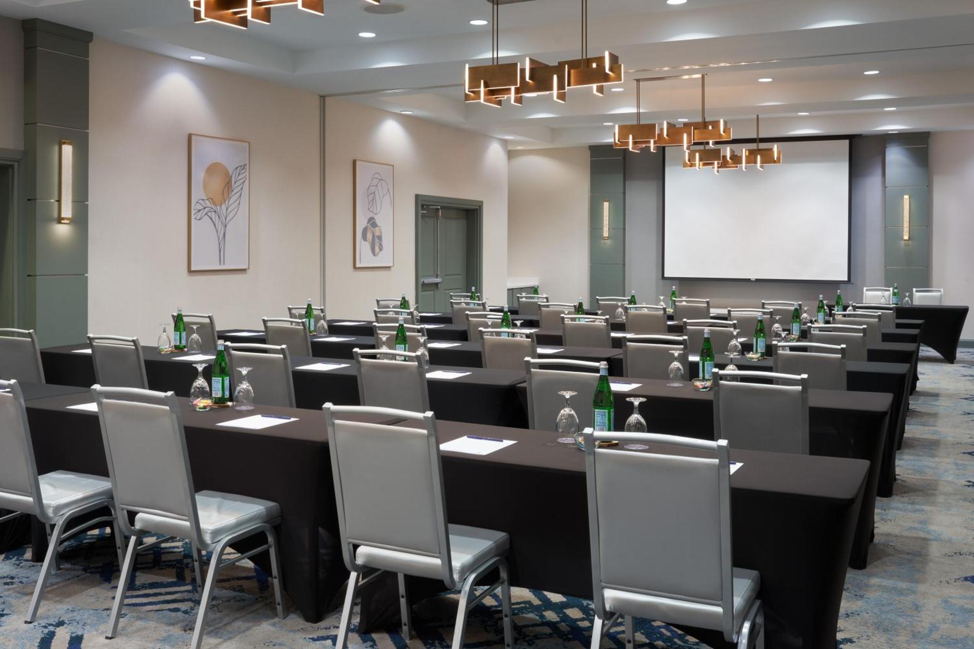 Doubletree By Hilton Houston Westchase Hotel Eksteriør billede