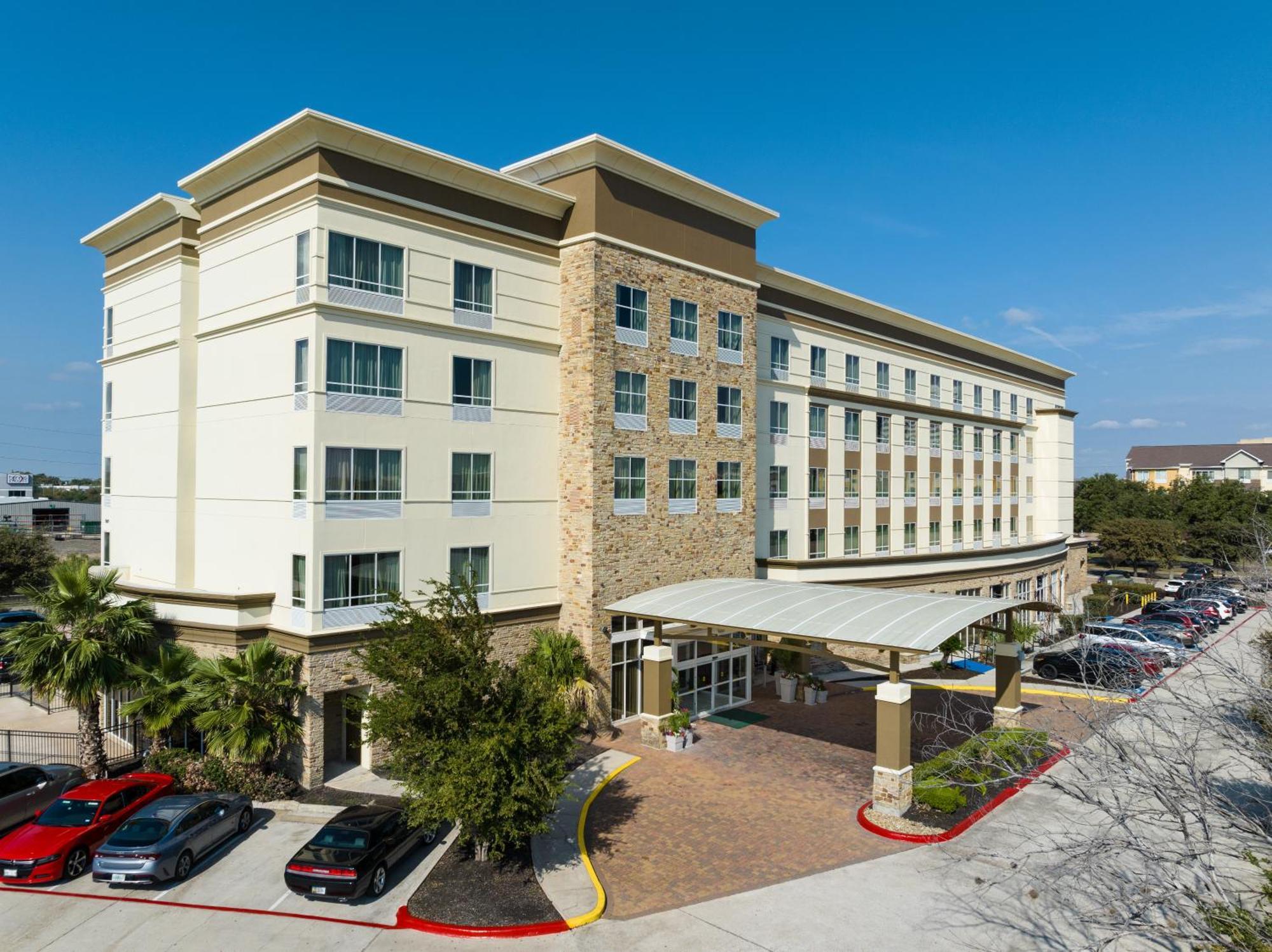 Doubletree By Hilton Houston Westchase Hotel Eksteriør billede